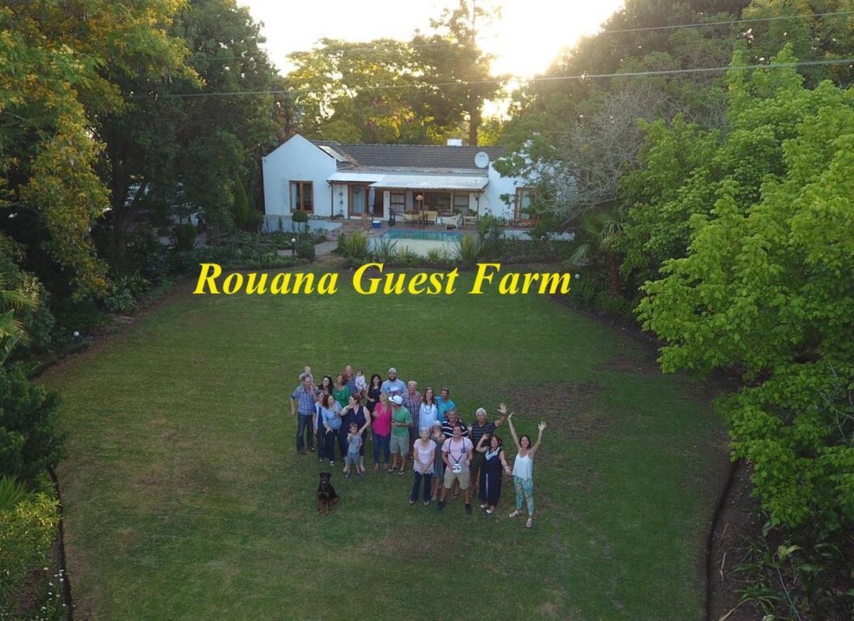 Rouana Guest Farm Hotel สเตลเลนบอช ภายนอก รูปภาพ